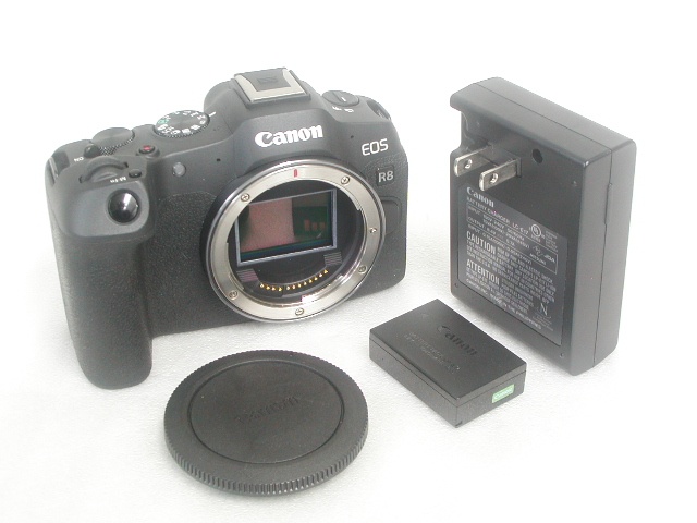EOS R8  Body