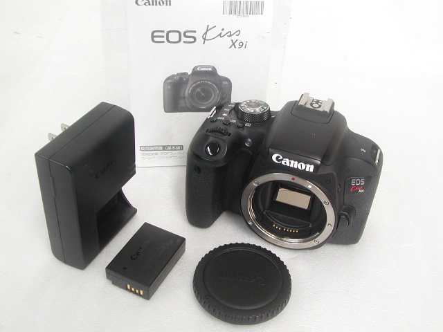 EOS Kiss X9i Body