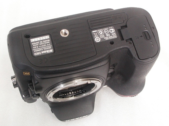 D800  BODY