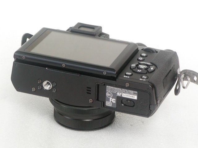 【美品】 X30 (Black)  w/LHF-X20