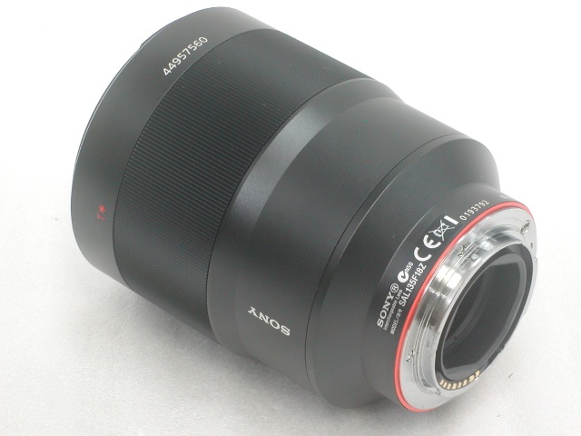 Sonnar 1,8 / 135 ZA T* (α A-Mount) w/ PROTECTOR