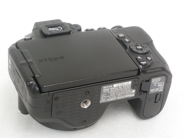 D5600  Body