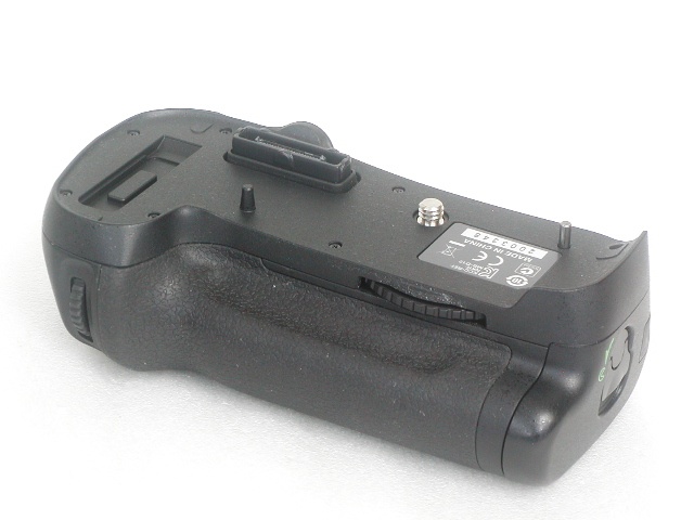 Multi Power Battery Pack MB-D12  (for D810・D800)