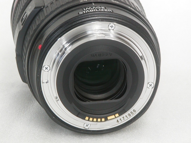 【美品】 EF 24-105mm 1：4 L IS USM  w/EW-83H