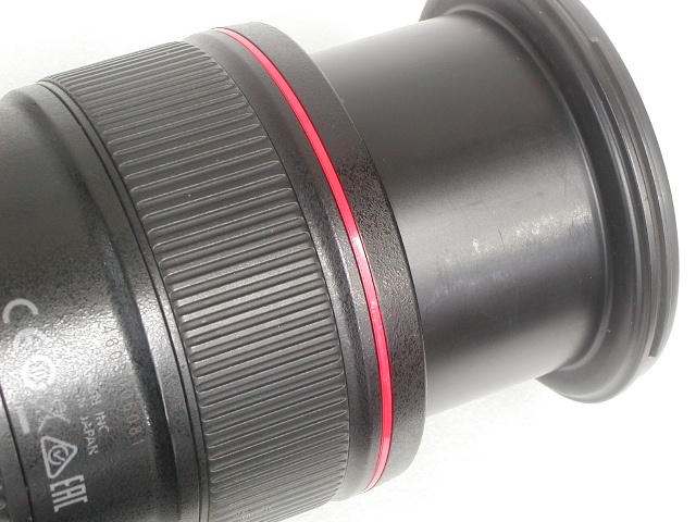 EF 24-105mm 1：4 L  IS  II  USM 