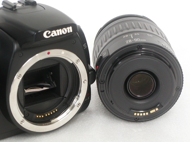 EOS Kiss Digital X  EF 28-90mm 1：4-5.6 III Kit