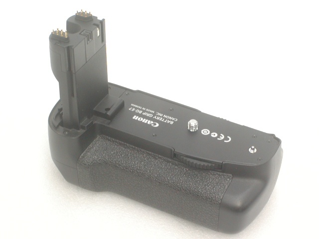 BATTERY GRIP  BG-E7  (for EOS 7D)