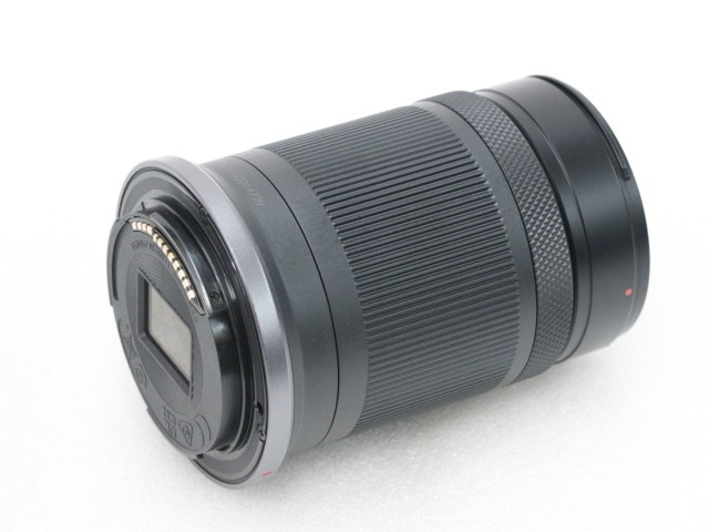 【極上】 RF-S 55-210mm F5-7.1 IS STM (Black)
