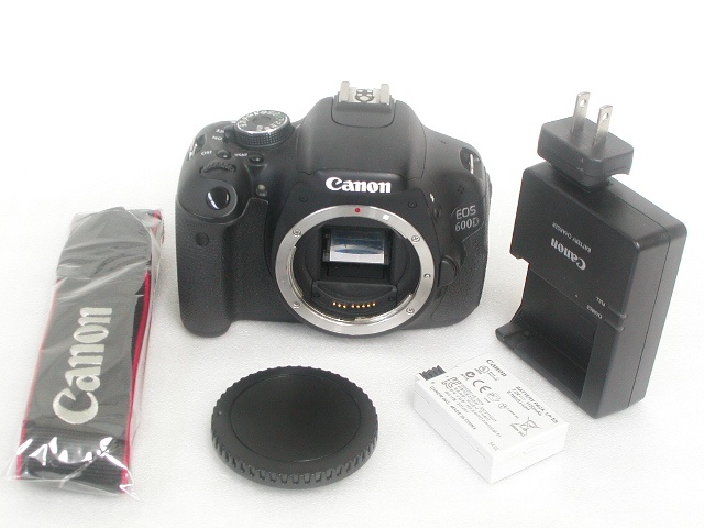EOS 600D  Body   (EOS Kiss X5 海外モデル）