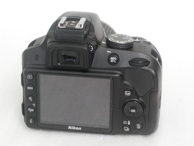 【美品】 D3300  AF-S NIKKOR DX 18-55mm 1：3.5-5.6G VR II  Kit