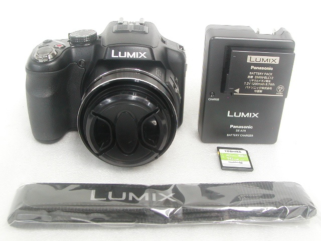 LUMIX DMC-FZ200