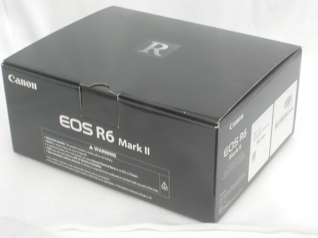 【新品】 EOS R6 Mark II Body 【特価】