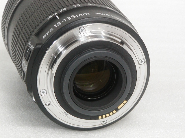 EF-S 18-135mm 1:3.5-5.6 IS 