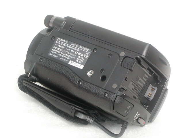 HANDYCAM  HDR-PJ630V