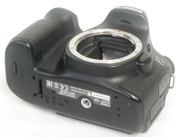 EOS 70D  Body
