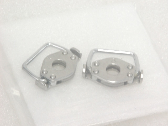 【送込】 PENTAX 6X7 用 ストラップ取付金具