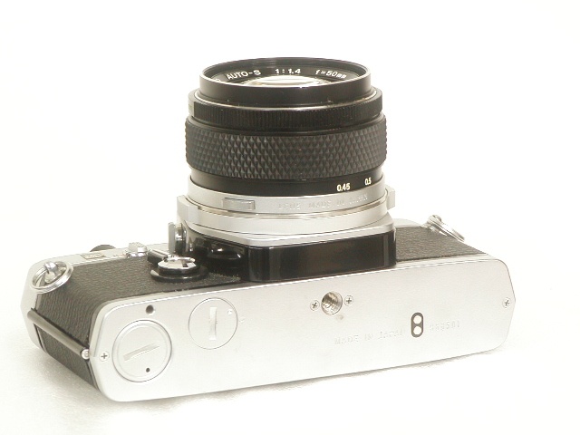 10月 【ジャンク】 OM-1 MD 50mm F1.4