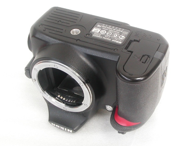 D3100  BODY