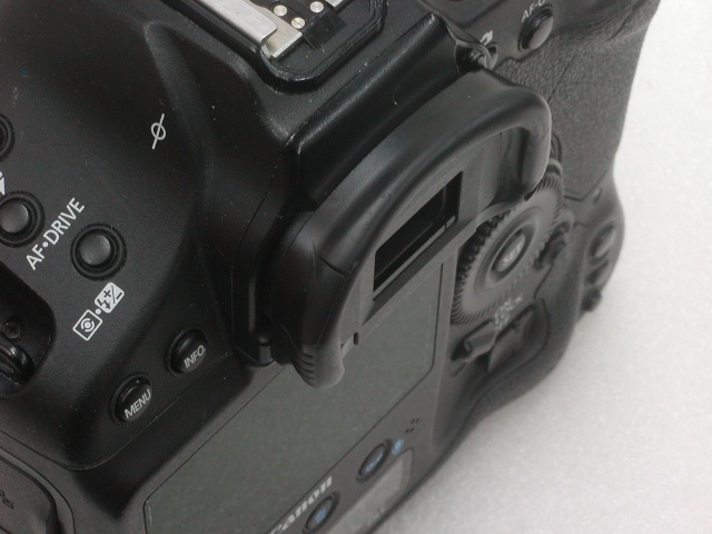 EOS-1D X  Body
