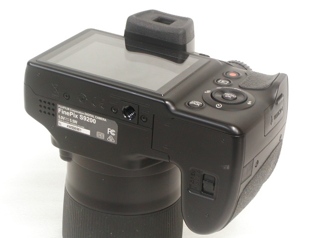 FINEPIX  S9200