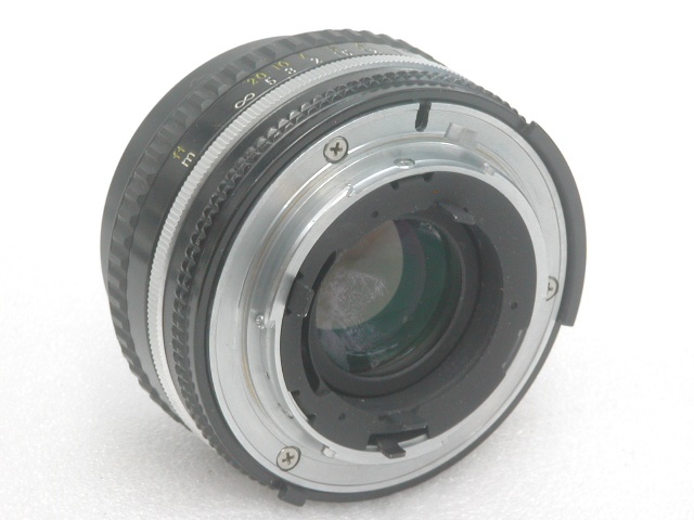 Ai-s NIKKOR 50mm 1:1.8