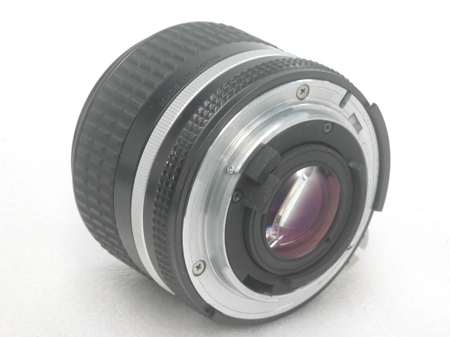 Ai-s NIKKOR 24mm 1:2.8 w/ Hood