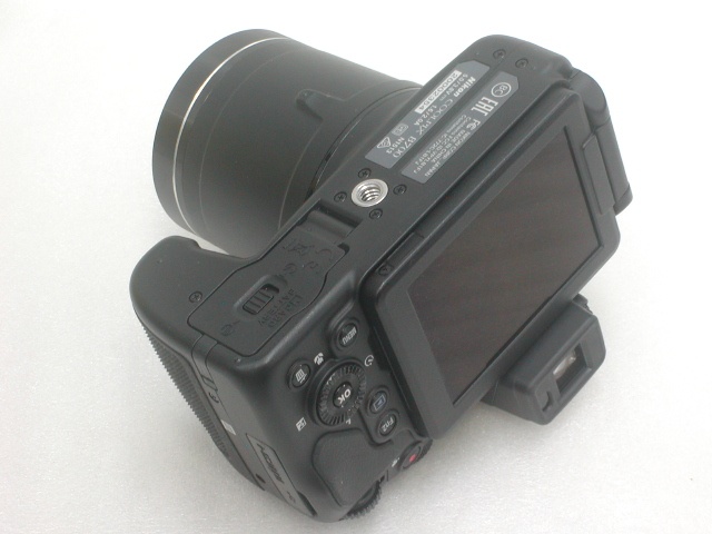 COOLPIX B700 (Black)