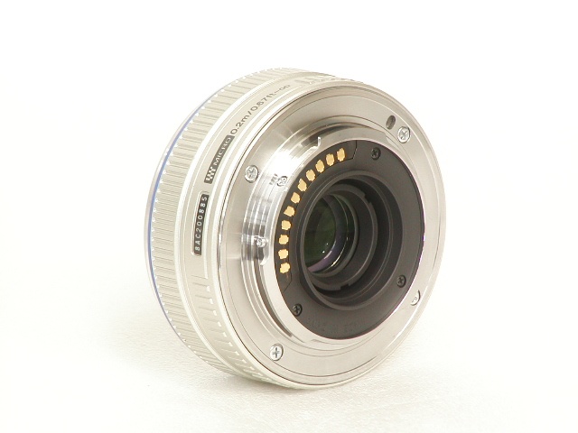 M.ZUIKO DIGITAL 17mm F/2.8