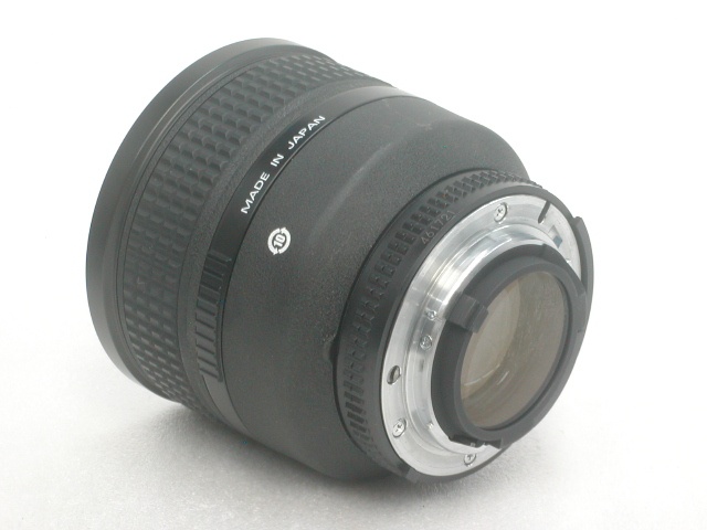 AF NIKKOR 85mm 1:1.4D w/ Hood