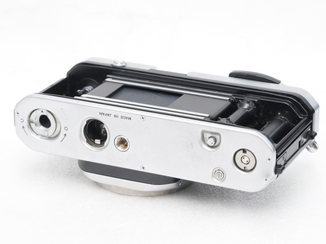 【ジャンク】 F2 Body Only