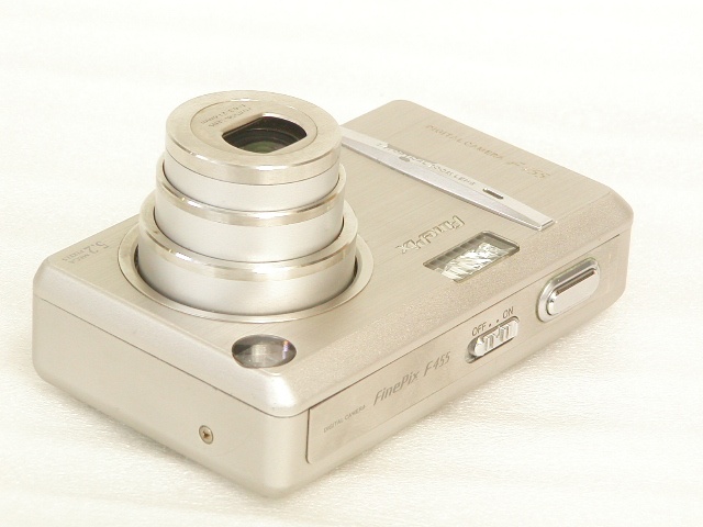 【ジャンク】 FinePix  F455 (f=6.3-21.6mm)