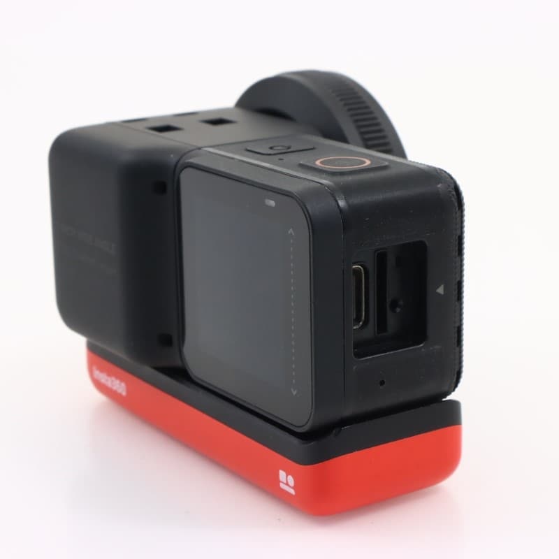 CINAKGP/B [Insta360 ONE R 1-Inch Edition]