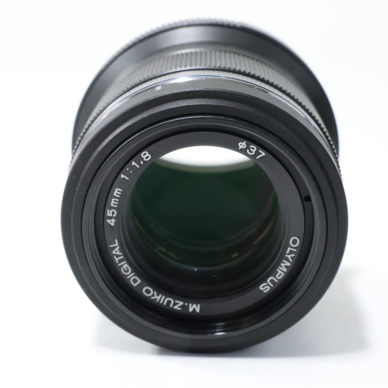 M.ZUIKO DIGITAL 45mm F1.8 ブラック