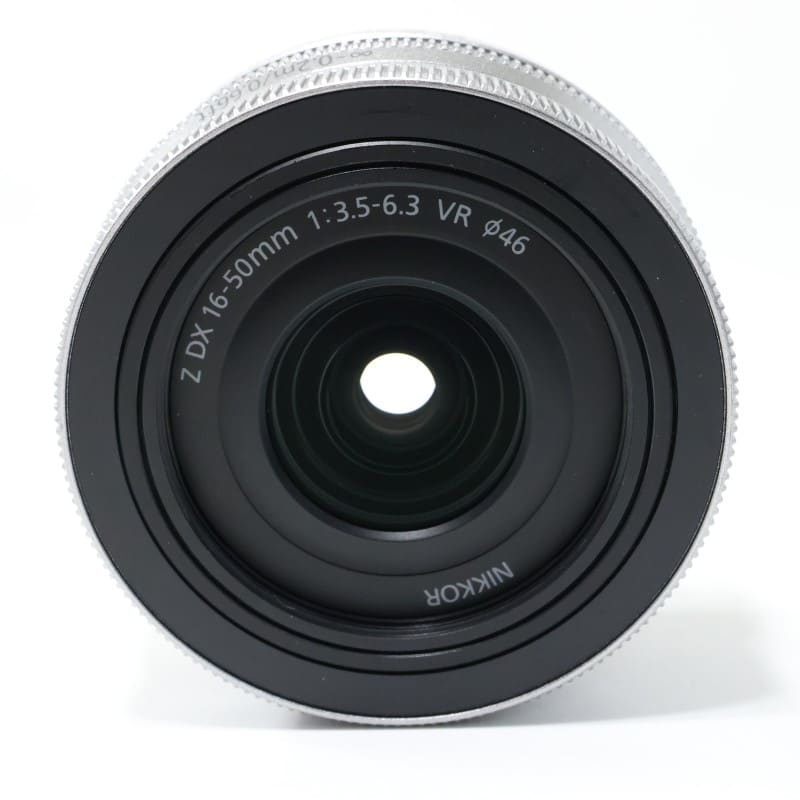 NIKKOR Z DX 16-50mm f/3.5-6.3 VR シルバー