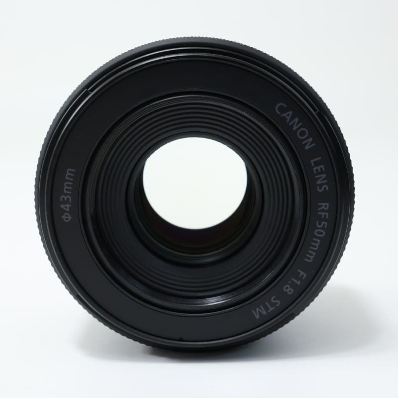 RF50mm F1.8 STM