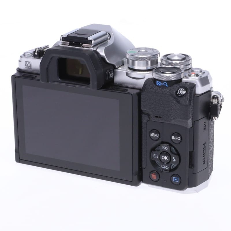 OM-D E-M10 Mark IV ボディー シルバー