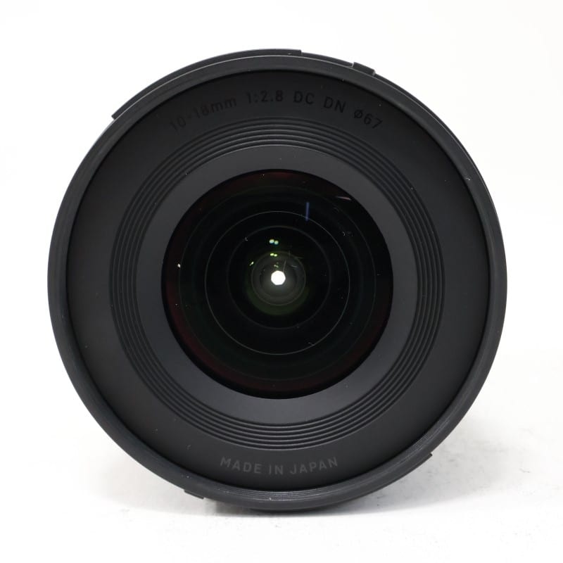 10-18mm F2.8 DC DN | Contemporary Lマウント