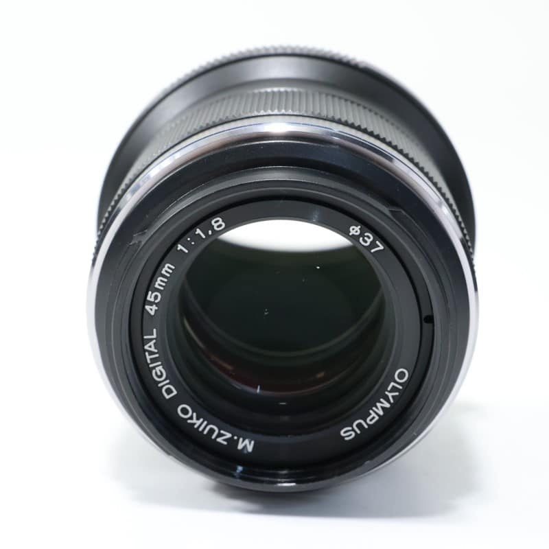 M.ZUIKO DIGITAL 45mm F1.8 ブラック