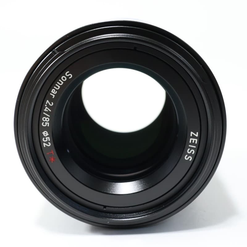 Loxia 2.4/85 E-mount