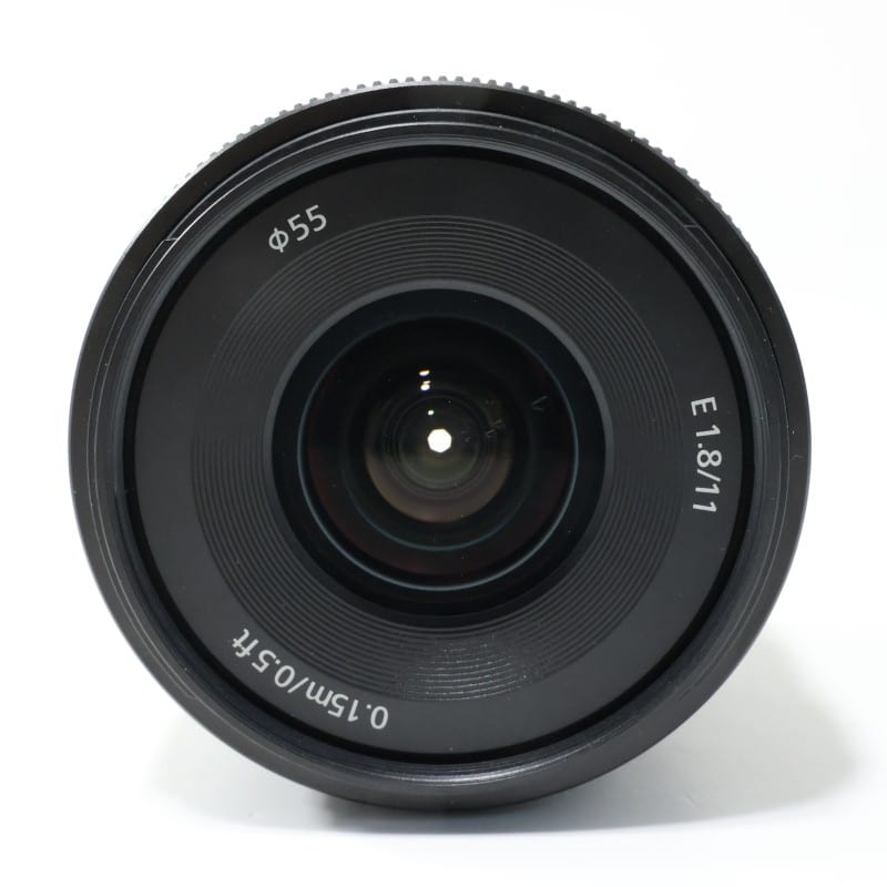 E 11mm F1.8 SEL11F18