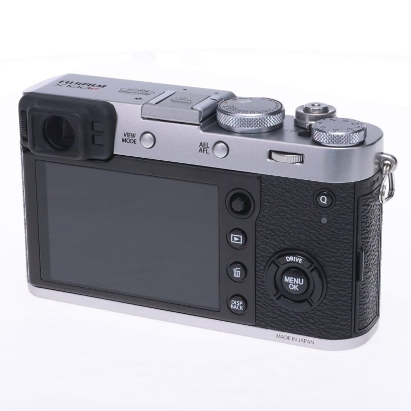 FUJIFILM X100F シルバー