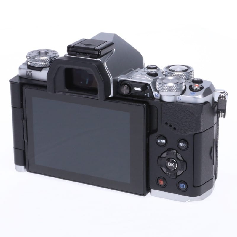 OM-D E-M5 Mark II ボディー シルバー