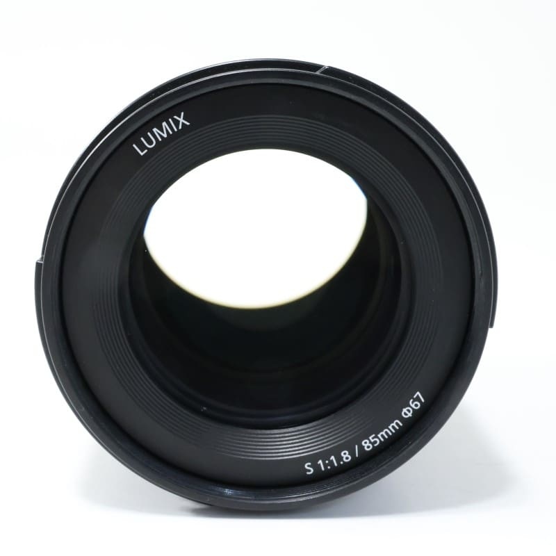 LUMIX S 85mm F1.8 S-S85