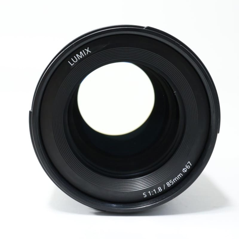 LUMIX S 85mm F1.8 S-S85