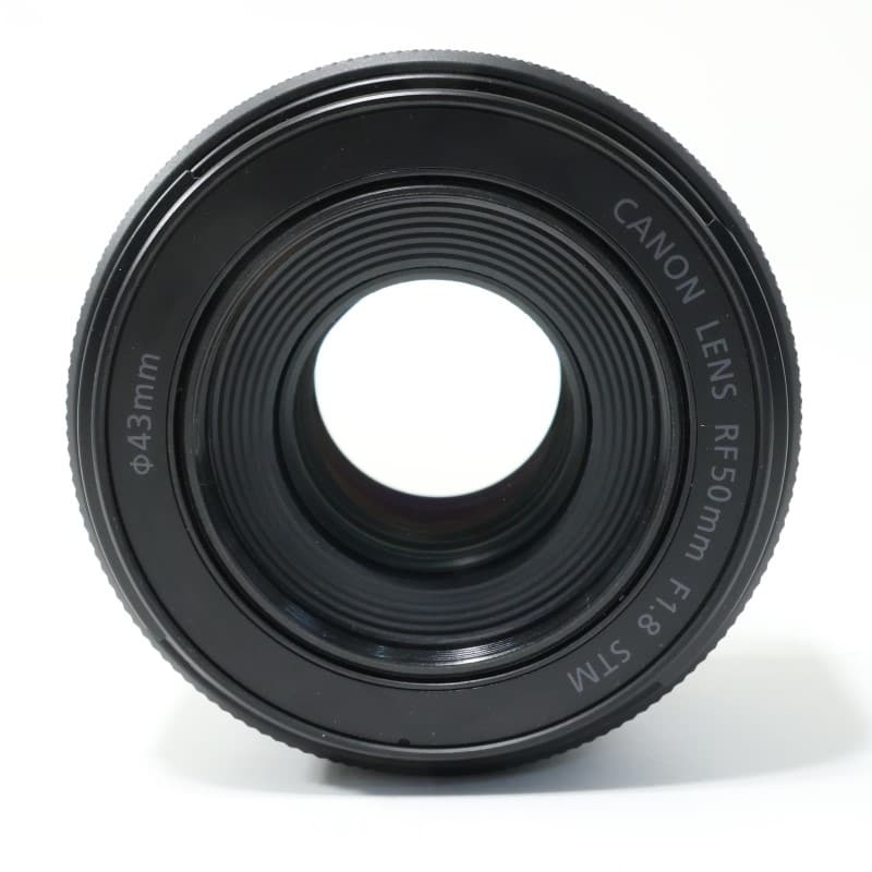RF50mm F1.8 STM