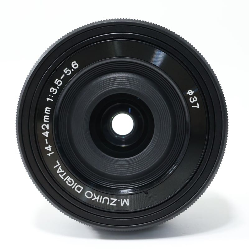 OM SYSTEM M.ZUIKO DIGITAL ED 14-42mm F3.5-5.6 EZ ブラック