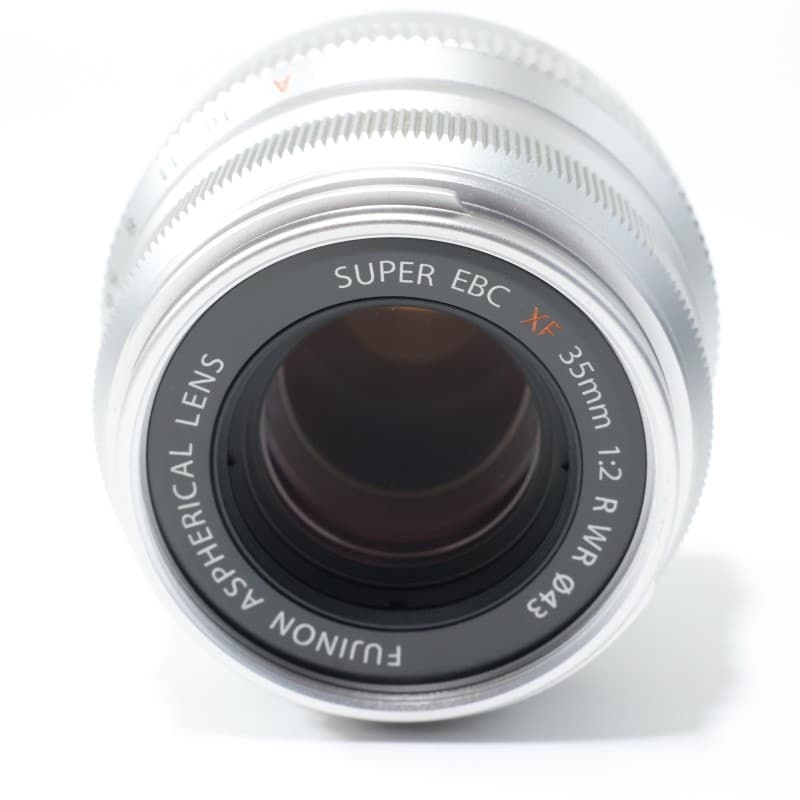 フジノンレンズ XF35mmF2 R WR シルバー