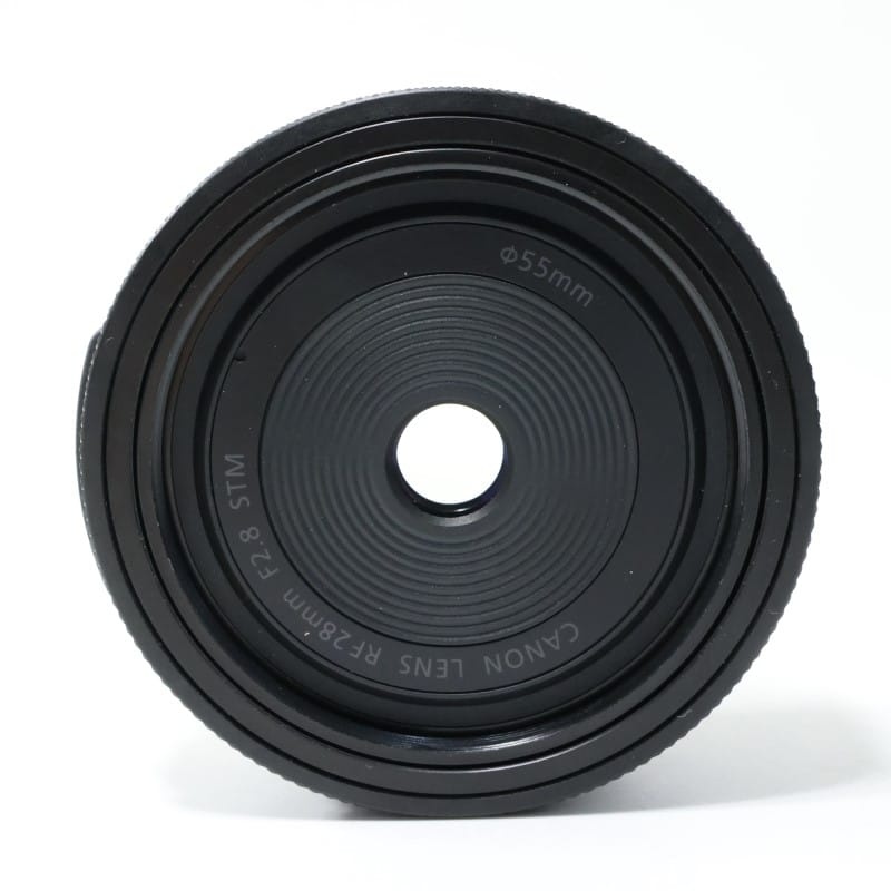 RF28mm F2.8 STM
