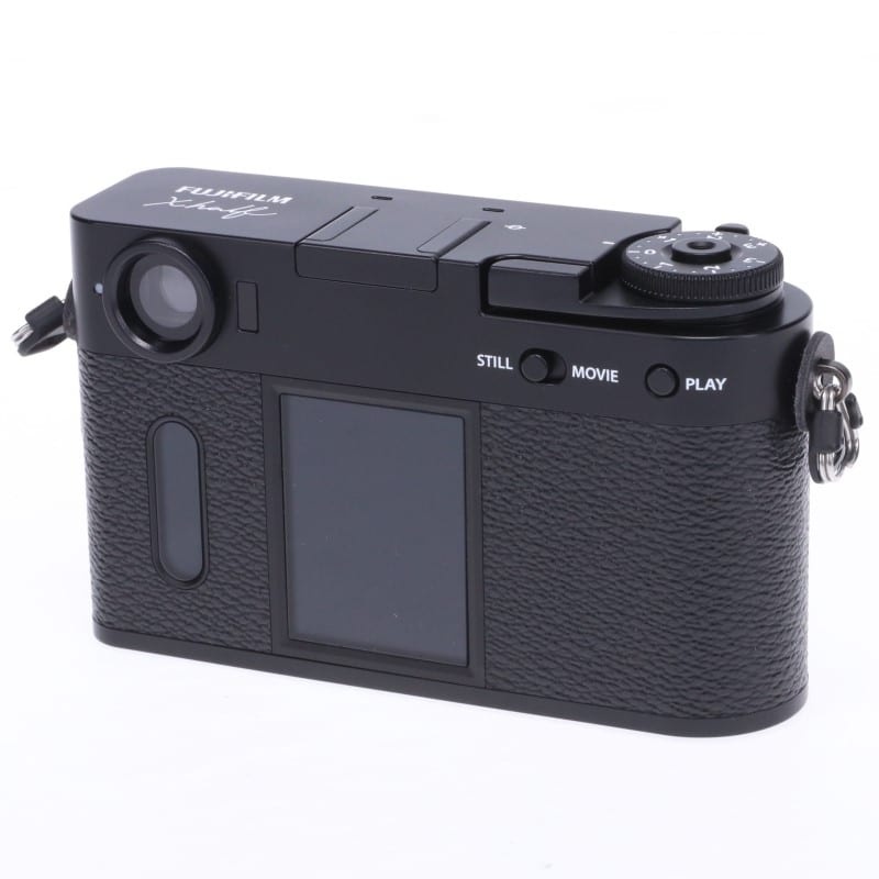 X half (FUJIFILM X-HF1) ブラック