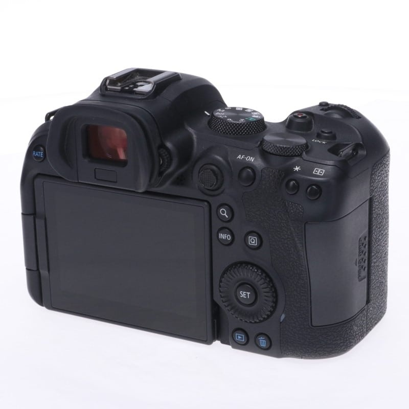 EOS R6